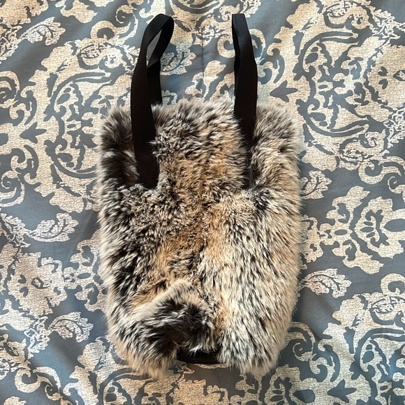 ⚡️NWOT⚡️Fur Wine Tote - Picture 3 of 6